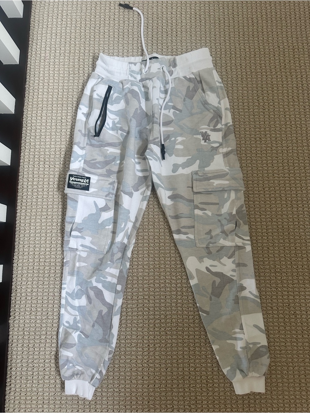 YoungLA Men’s Camo Sweatpants in Light Gray and White